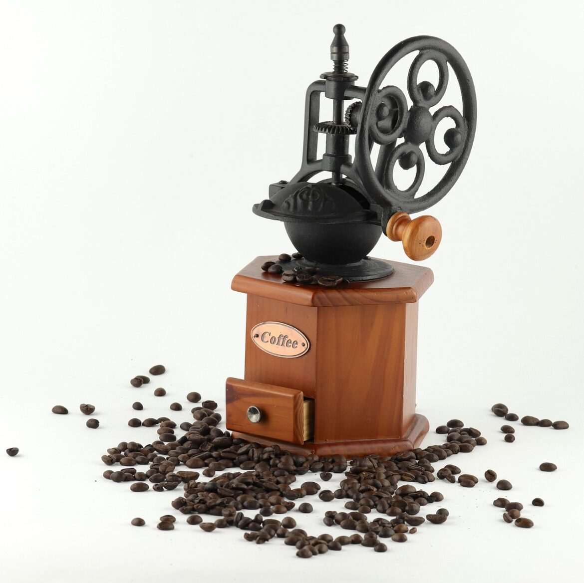 Why Manual Coffee Grinders are a Must-Have for Every Coffee Lover